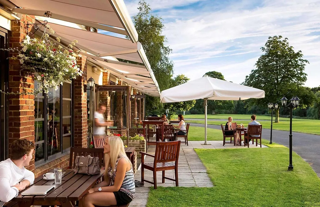 Mercure Maidstone Great Danes Hotel-1